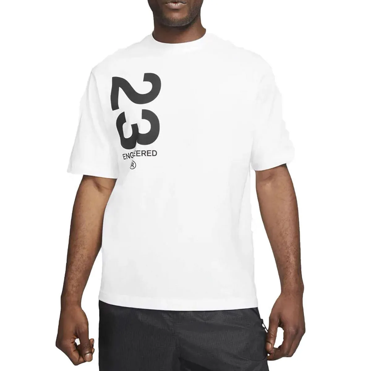      NIKE JORDAN T-SHIRT ENGINEERED  